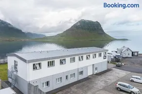 Stöð Guesthouse and apartments - Image 3