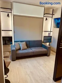 Live Home Rooms - Image 5