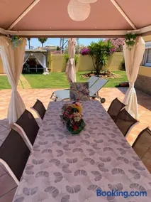 Suite Huelva garden - Image 5