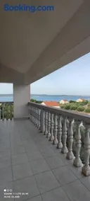 Villa Olive Island - Image 3