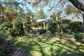 Tiffany's Cottages - Image 2