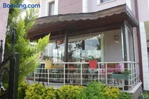 Sapphire Hotel - Image 4