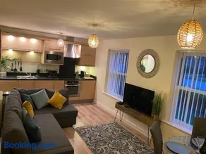 Saltwater Apartment - Image 2