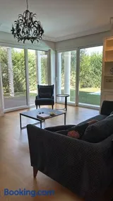 loren's villa - Image 2
