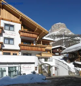 Pension Garden Hotel - Image 2