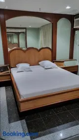 Stop Time Hotel - Image 2