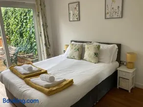 Park Cottage - Cosy 1 bedroom - Image 2