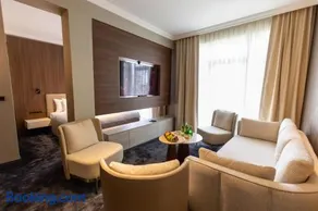 SOI Hotel & Casino - Image 1