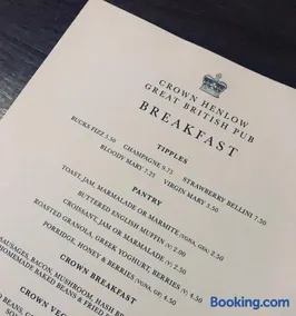 The Crown Pub, Dining & Rooms - Image 4