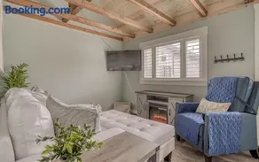 Ocean Break - Meredith Lodging - Image 5