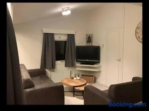 Bungalow 72 - Image 3