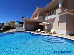 Casa Rosa - Image 1