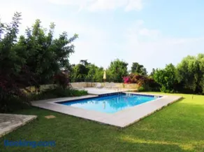 Traditional apartment with view in Douliana Vamos - Image 4