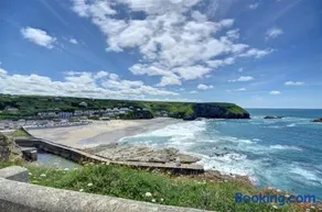3 Bed in Portreath oc-pc054 - Image 5