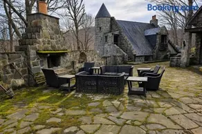 Chateau DuMont Mountain Views Hot Tub & Pet Friendly - Image 2