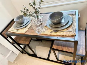 Cosy One Bedroom Apartment - Image 5