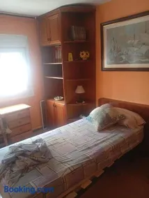 Habitación silenciosa cerca del Hospital valdecilla - Image 2