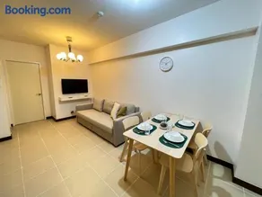 Infina Towers Affordable staycation BRAND NEW 2BR (39A) Aurora Boulevard - Image 2