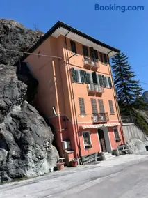 Casa Nais - Image 1