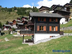 Chalet Valaisia - Image 1