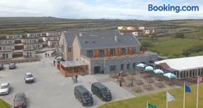 Aran Islands Hotel - Image 1