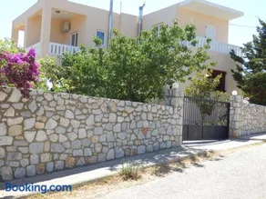 Maro Suites - Image 3