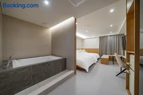 제천 아이엔지호텔 - Image 3