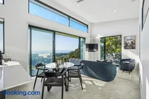 Korora Ocean View Retreat - Image 4