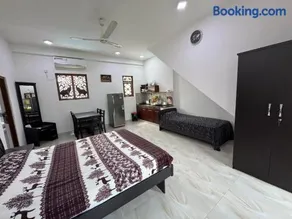 White Elephant Villa & Restaurant - Image 5