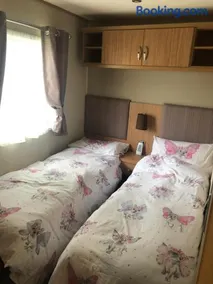 8 Berth Static Caravan Haven Marton Mere Blackpool - Image 5