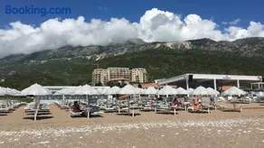 ApartHotel Belvedere Residence Becici Budva - Image 5