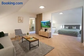 Lux Loft Spa - Image 1