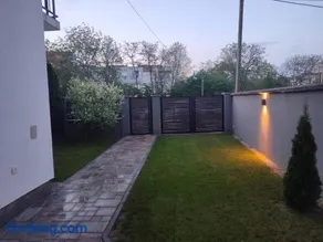 Family Apartman Telep Novi Sad - Yard & Free parking - Image 3