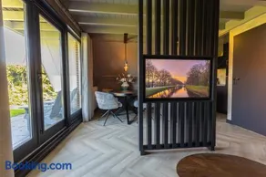 Stay Six Seven Nieuw! Vakantiehuis met privé infrarood sauna - Image 1
