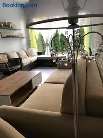 Krakowska Apartamenty z Ogrodem i Parkingiem - Image 1