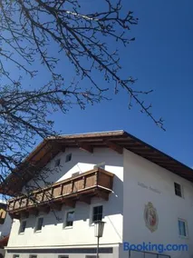 Atractivo apartamento apropiado para familias con barbacoa y jardín | Admite mascotas - Image 2