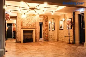 Brewhouse and Kitchen - Worthing - Image 5