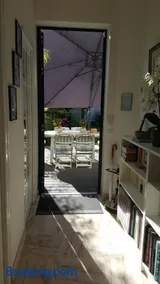 Chambre 2 Vue sur le jardin - Image 3