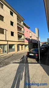 Pink House - Image 5