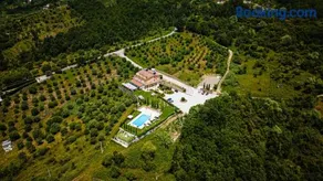 Casale degli Ulivi Resort - Image 2
