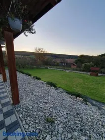 Micesti Chalet - Image 1