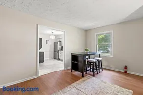 Reading Nook Getaway - Image 4