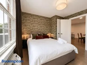 Westville Haven Modern 2BR Near Yale - Image 3