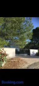 Villa provençale avec piscine ,Grand jardin d'un hectare, Proche du Castellet, du Circuit Paul Ricard et des plages de Bandol - Image 2