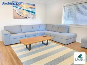 Scotty’s Place – Luxury Retreat - Image 4
