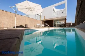 Sunny and quiet duplex - Image 2