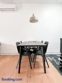 Ample and Cozy Stay in Brooklyn - Image 4