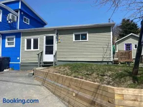 Adventure Haven Trails Hot Tub in Quidi Vidi - Image 2