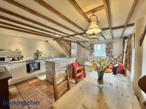 Beckford Lodge - Image 2