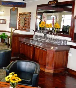 Crown Hotel - Image 2